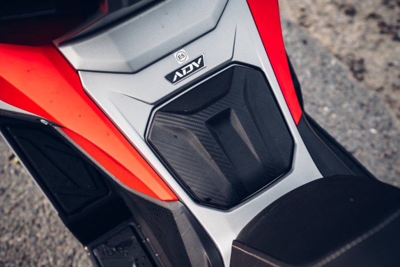 VOGE SR1 125i ADV
