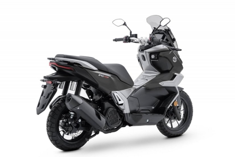 VOGE SR1 125i ADV