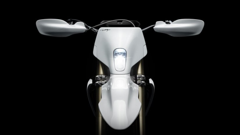 Stark VARG EX 60 HP – Snow White