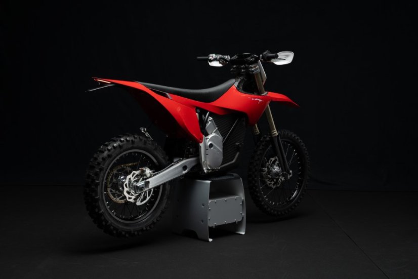 Stark VARG EX 60 HP – Snow White