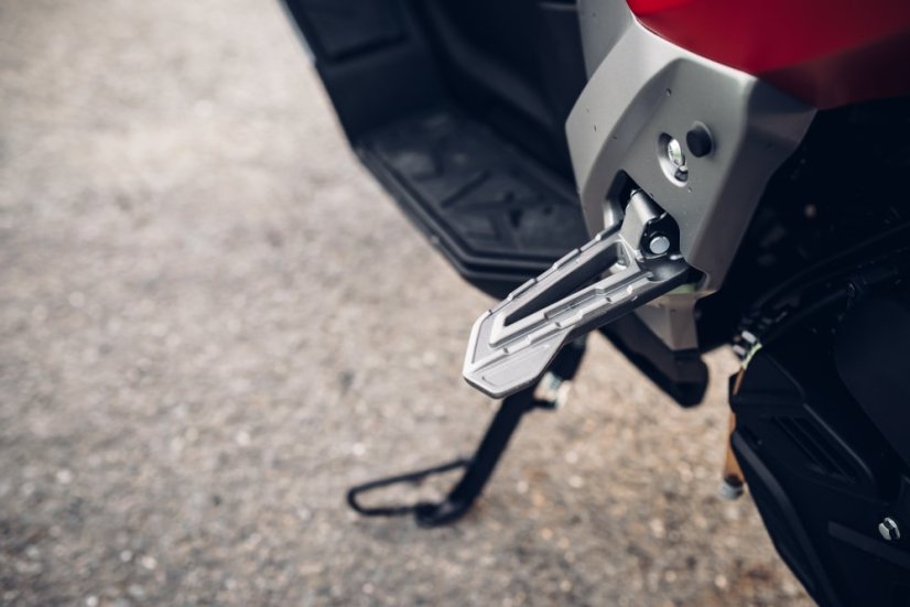 VOGE SR1 125i ADV