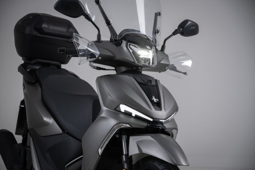 VOGE SR16 125i